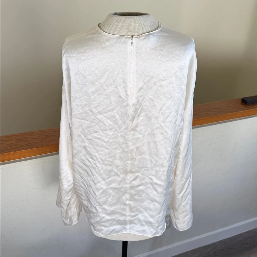 Vince Cream pure silk Blouse size medium - Picture 5 of 14